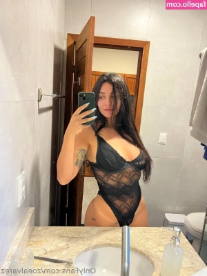 zoealvarez - Trying out some new apps for filters and effects to make the pictures