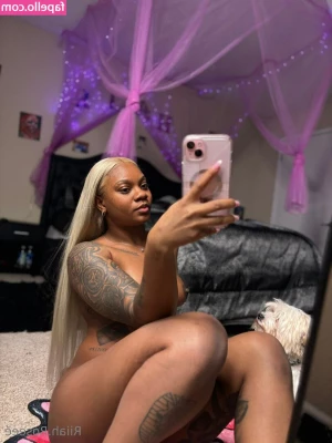Riiah.Rosae [ riiah-rosae ] - Welcome    Enjoy my content  Find more of me here  https linktr ee