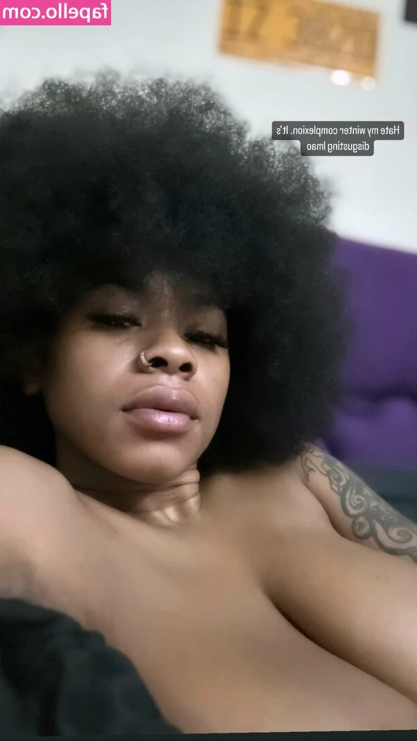 Pretty_yunique [ pretty-yunique ] - Blowjob  and cum on my tits   https onlyfans com mountain_bear