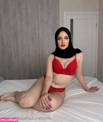 selena_mills [ selena-mills ] - Yo ando perdida pero vuelvo con toda   o ustedes que piensan
