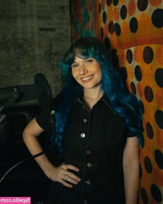 Annalise Mahanes [ annalise-mahanes ] - Not my usual type pictures on here but here you go I ll be back to