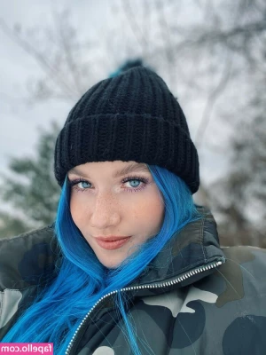 Annalise Mahanes [ annalise-mahanes ] - Tease please