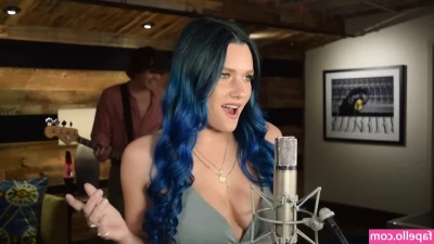 Annalise Mahanes [ annalise-mahanes ] - look and tell me what you see babe