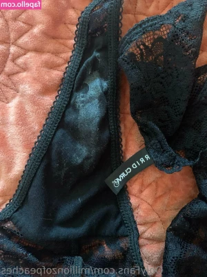 millionzofpeaches - i bet you're craving to see more 😋
