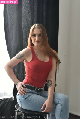 u279638143 - Fuck me Friday.  Tip $5 for this amazing video