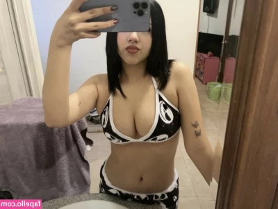 Danielaarld - Nude clean feet  Want to see the video