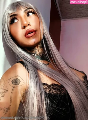 leahsboobies - Did you like my Medusa from AX?