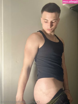 freejohnny18 - Work Bitch Foxy