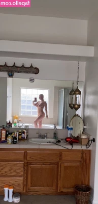 BabyyLiv - Make your choice  mouth or tits  where are you cumming first