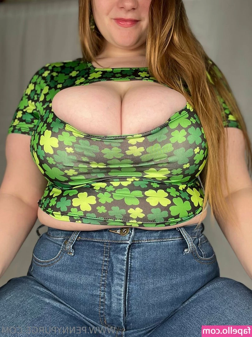 pennypurge - Que rico que me lo estuvieran acá chupando