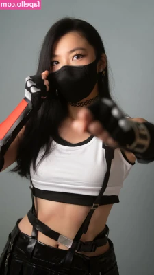 OniGiri - Rubbed some body oil on my tits, then stuffed my wet pussy until I