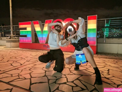 OniGiri - Você prefere com a calcinha lá em cima apertando tudo ou lá em