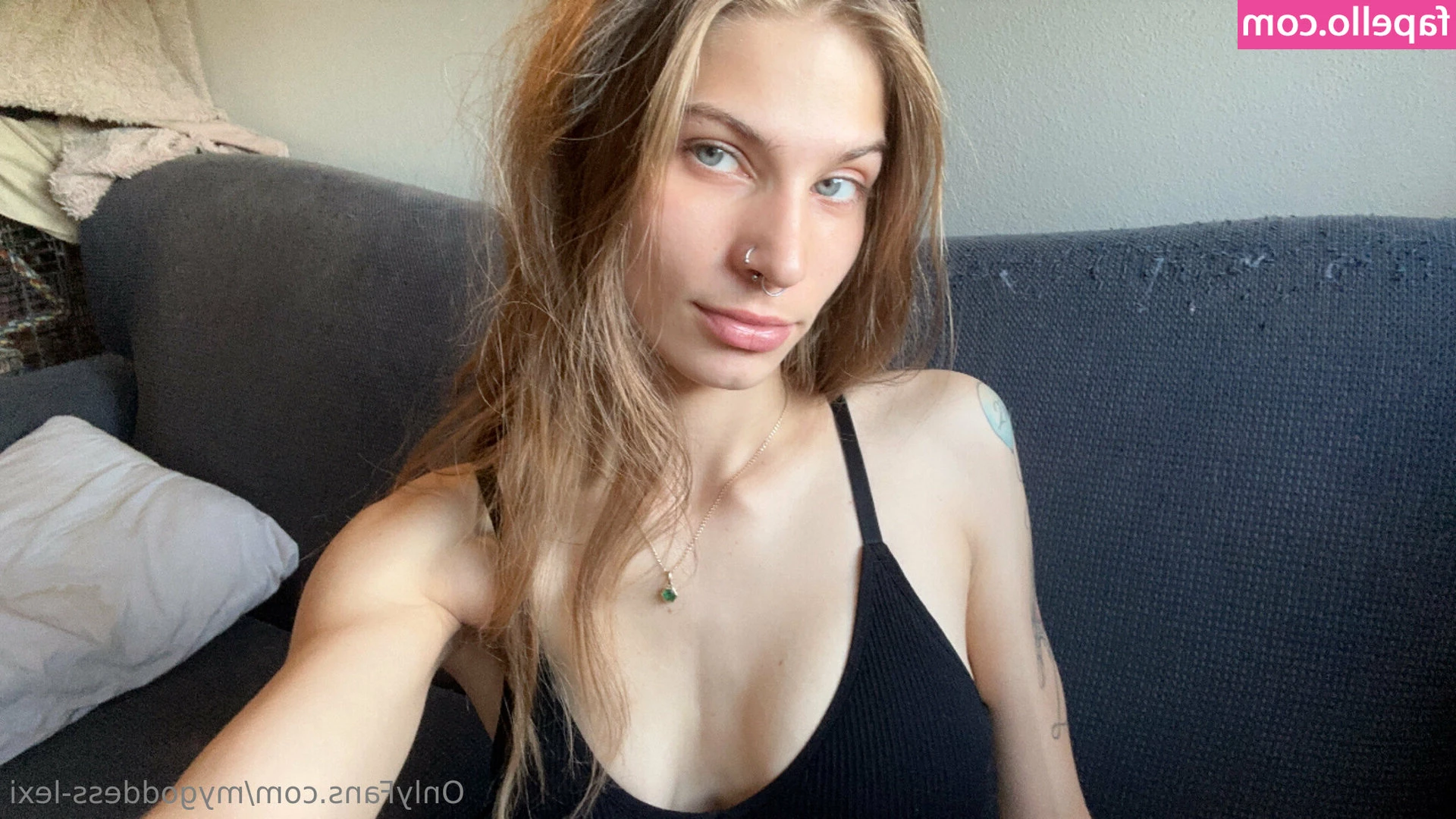 mygoddess-lexi - Any girls wanna swim and take bikini pics