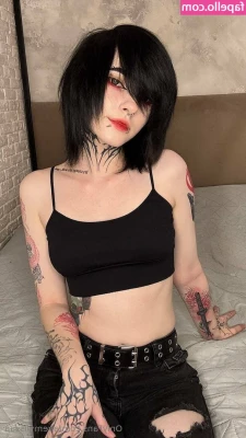 avemylissaa - my father’s underwear #3