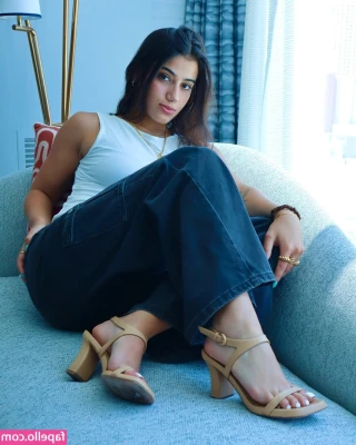 Sensual Jane [ sensual-jane ] - What caught your eye first