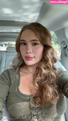 porcelaingoirl [ porcelaingoirl-14 ] - Do you like peeping? How about a spy camera in my bathroom? 🤫 