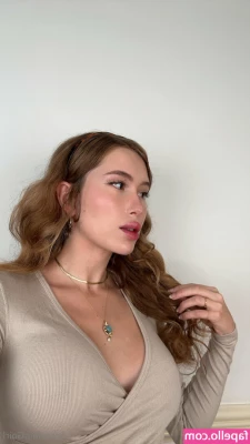 porcelaingoirl [ porcelaingoirl-14 ] - Sunny days are my favorite