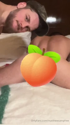 matthewcampfree - Hey babes  Where are my feet lovers at    Tip 5 and I ll send you the