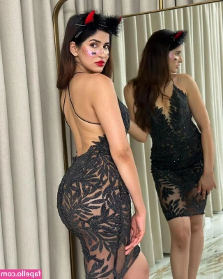 Sakshi Malik [ sakshi-malik ] - Fresh an clean but still horny