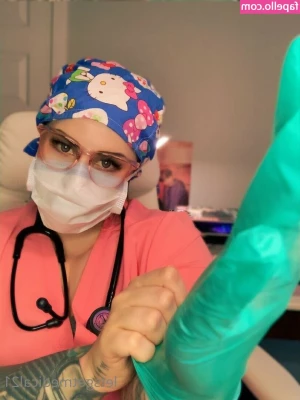 letsgetmedical21 - Me visitó un novio