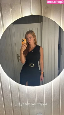 Lara Loft [ lara-loft ] - The always lovely tush of 🤤🤤 @xlynxdreamwalkerx