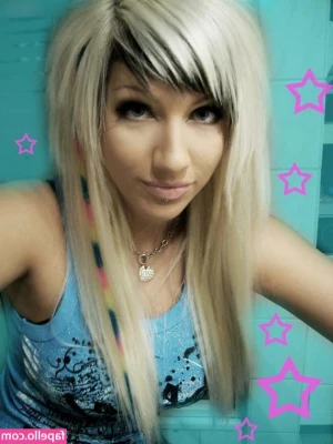 Lara Loft [ lara-loft ] - Some fun in your inbox!