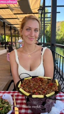 Lara Loft [ lara-loft ] - Was that you that just shot all in my mouth??