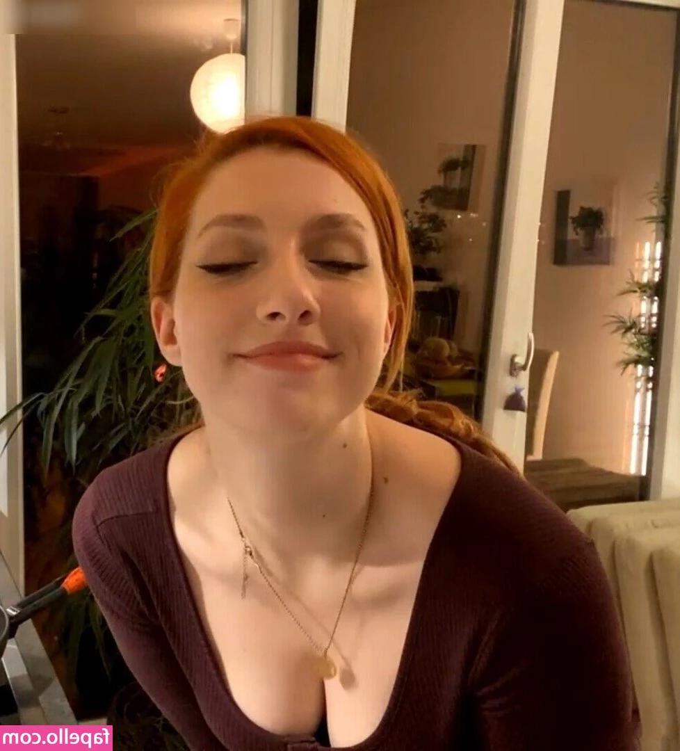 Lara Loft [ lara-loft ] - Day6 Business slave slut boy with chastity cage 