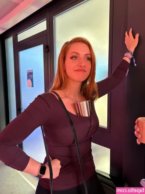 Lara Loft [ lara-loft ] - Heels photoset
