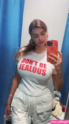 Anveshi Jain [ anveshi-jain ] - Would you let me ride you?😈