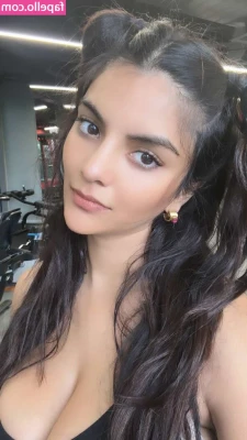 Anveshi Jain [ anveshi-jain ] - I’ve been needing a good licking 👅