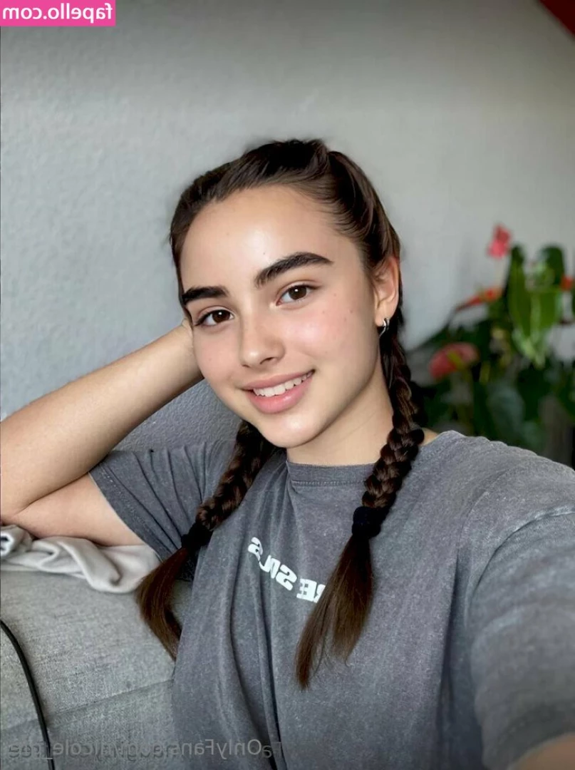nicole_gdf [ nicole-gdf ] - I know you think about me in the shower  pornhub in your browser