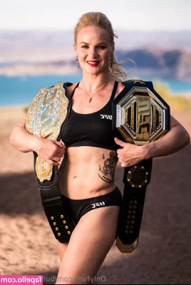 bulletvalentina - Do you think you could tame me