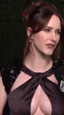 Rachel Brosnahan [ rachel-brosnahan ] - Can you titty fuck these