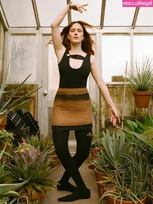 Rachel Brosnahan [ rachel-brosnahan ] - It’s my birthday but I’ll give you some cake 😜