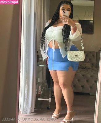 ju_shanelle [ ju-shanelle ] - my gift to you this year is this clip of me filming with my favorite