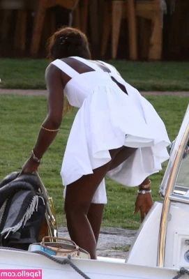 Naomi Campbell [ naomi-campbell ] - onlyfansライブ配信出来ません😭 