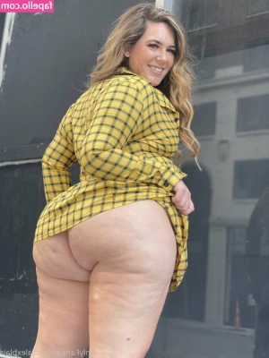 itsalexblair - can you hear my ass clap