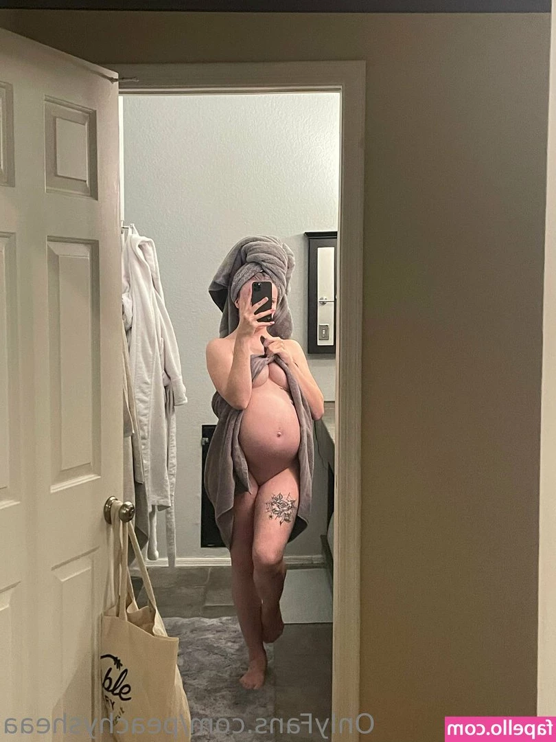 PeachyShea - 💋 Mmmmmm….such a great massage….💋  Volunteer? 💦  Wanna