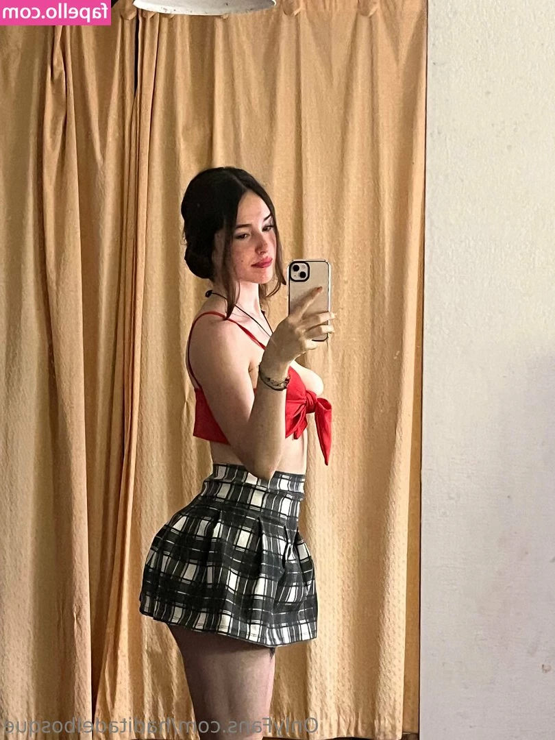 haditadelbosque - Rate my boobs 1-10 and please be honest   Thank you