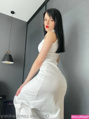 darklory - Starting off the new page 10 and  5 for new subs  50  off for the