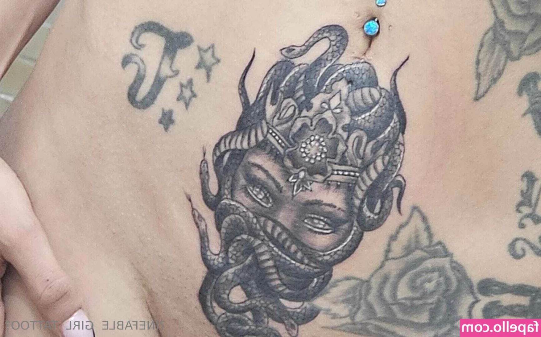 inefablegirltattoo - In love with my gift   do you like my sexy outfit