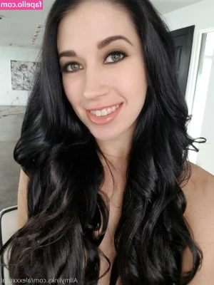 Alex Coal [ alex-coal-3 ] - Come explode on huge tits!