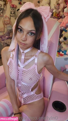 Krissi Pookie [ krissi-pookie ] - Do you like my cute lil pants
