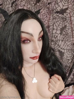 uncannycandy - After being horny all day, I had to play with myself before a good
