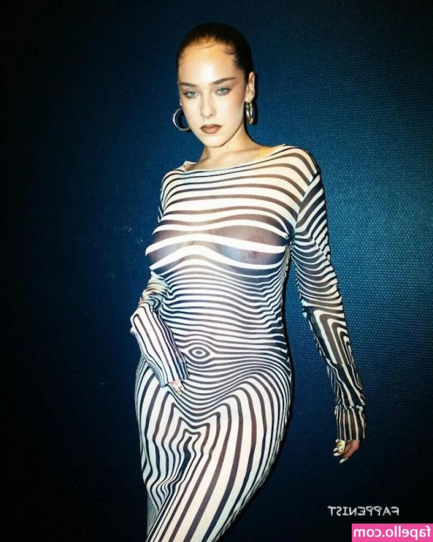 Maeta - Time to unwrap 😈🍆😈🍆