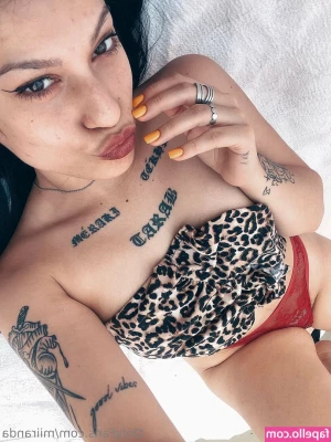 miiranda - I hope you’re having an amazing Saturday 😘 I’m here all night