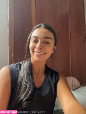 danielaalonso [ danielaalonso-3 ] - I m creating an Amazon Wish List  What do you guys want to see on it 