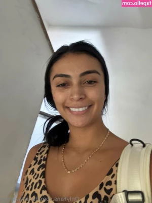 danielaalonso [ danielaalonso-3 ] - I have a great collection of dicks and asses  do you want to see it 