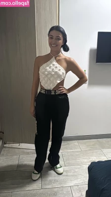 danielaalonso [ danielaalonso-3 ] - If distance didn t exist we d probably be fucking right now